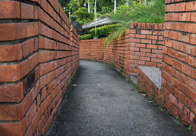 Retaining Walls Construction Services in NYC